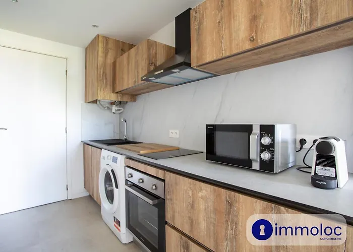 Air-Conditioned Studio 5 Minutes From The Beach And Shops