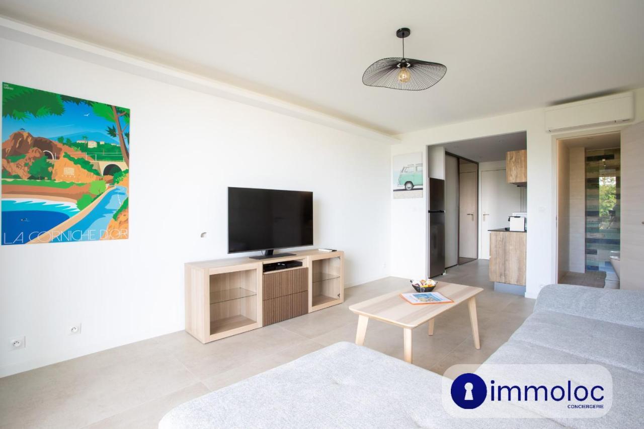 Air-conditioned 5 Minutes From The And Shops * Cros-de-Cagnes