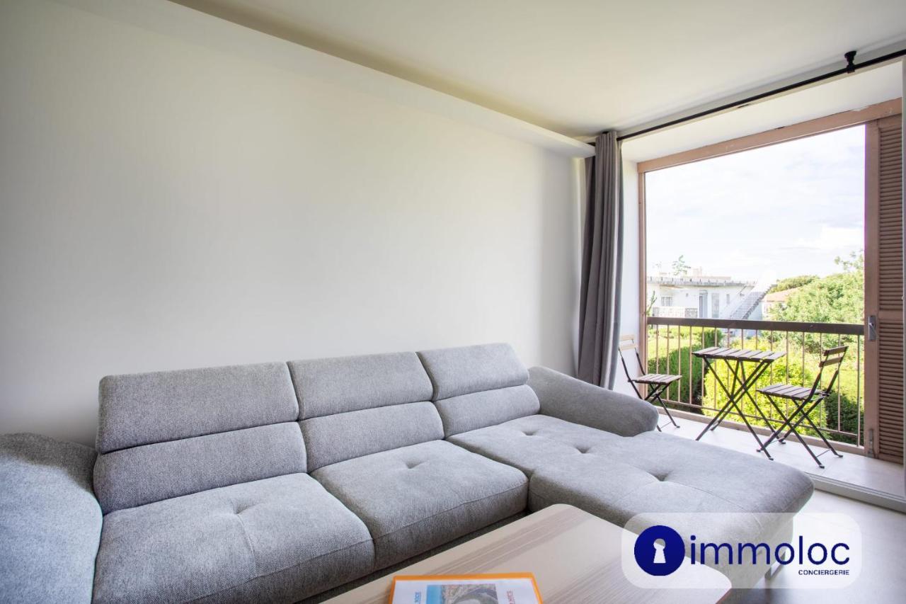 Air-conditioned 5 Minutes From The And Shops Appartement